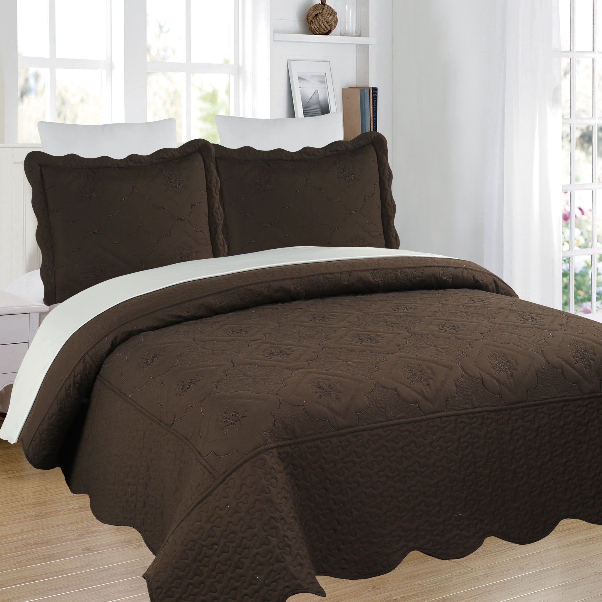 3 Piece Floral Embroidered Quilted Bedspread-Beautiful Stitching- Lightweight Bedspread Set Queen/King Size