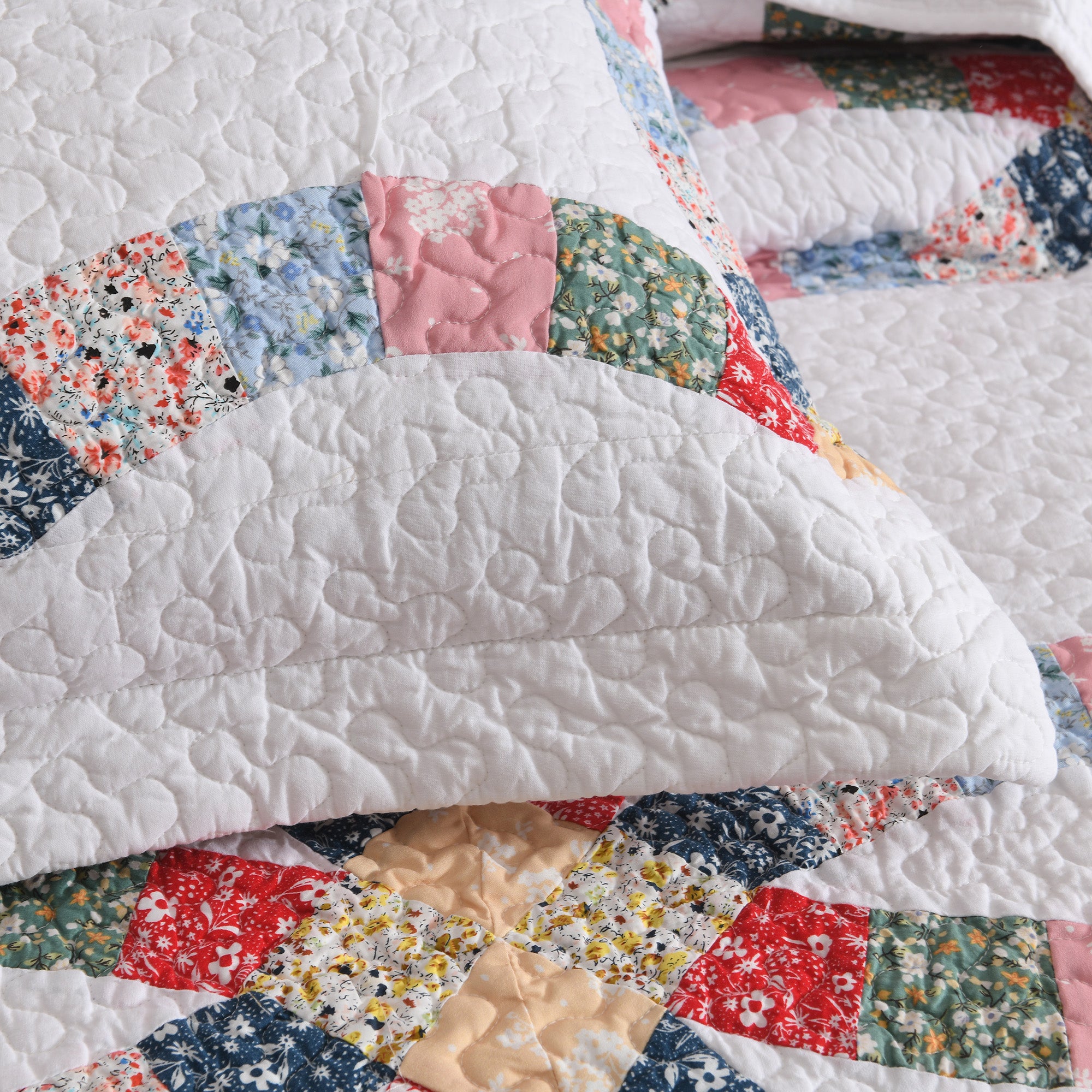 3 Piece 100% Cotton Double-Ring Patchwork Quilt Bedspread Set CP325