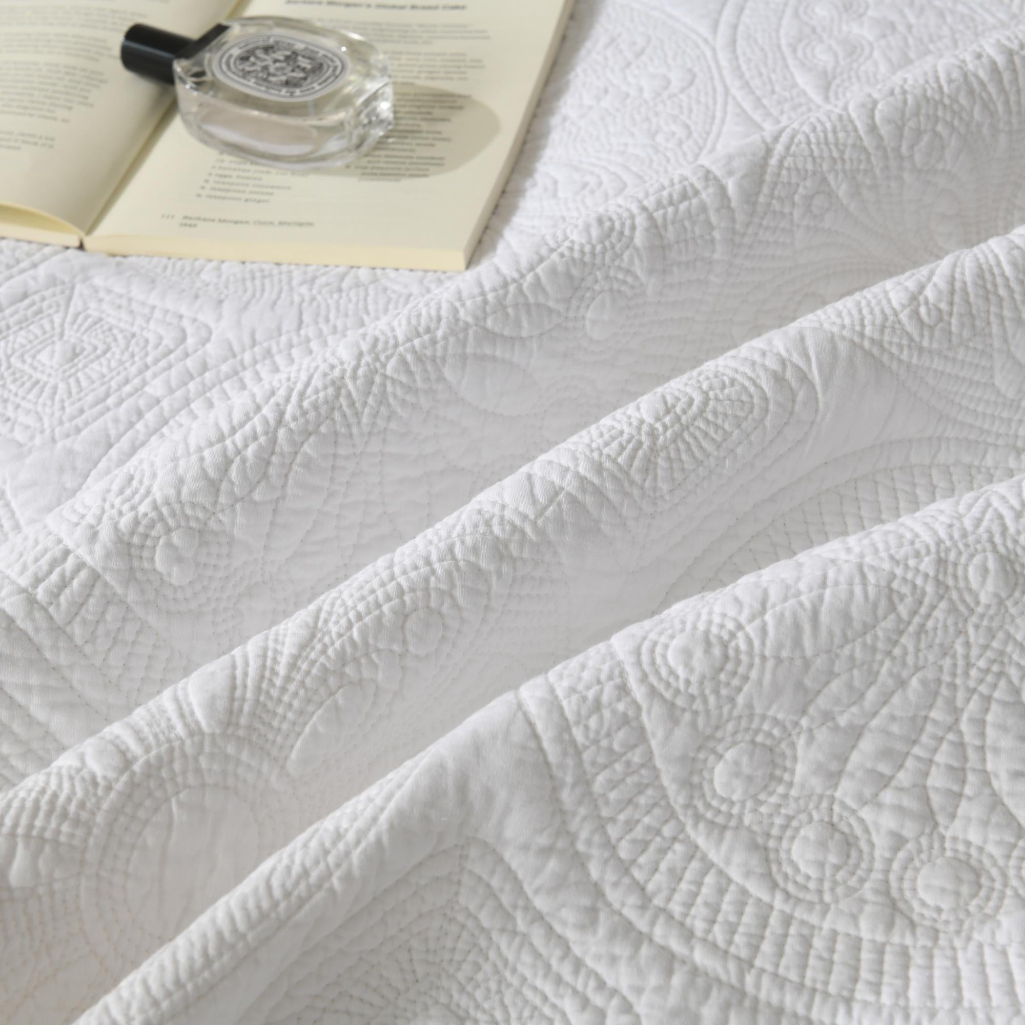3 Piece Cotton Cover White Medallion Vintage Farmhouse Quilt Bedspread Set ME512