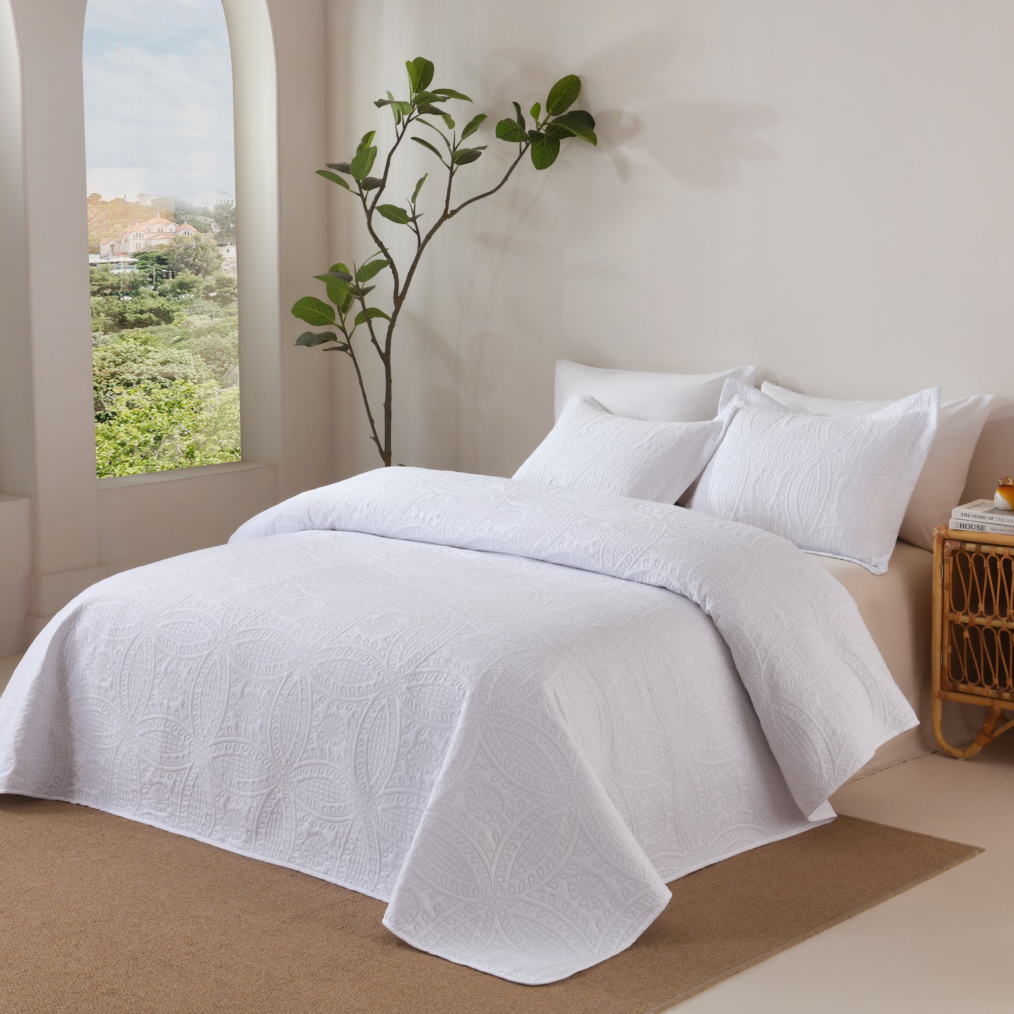 100% Polyester Ultrasonic Quilted Lightweight Quilt Bedspread Set