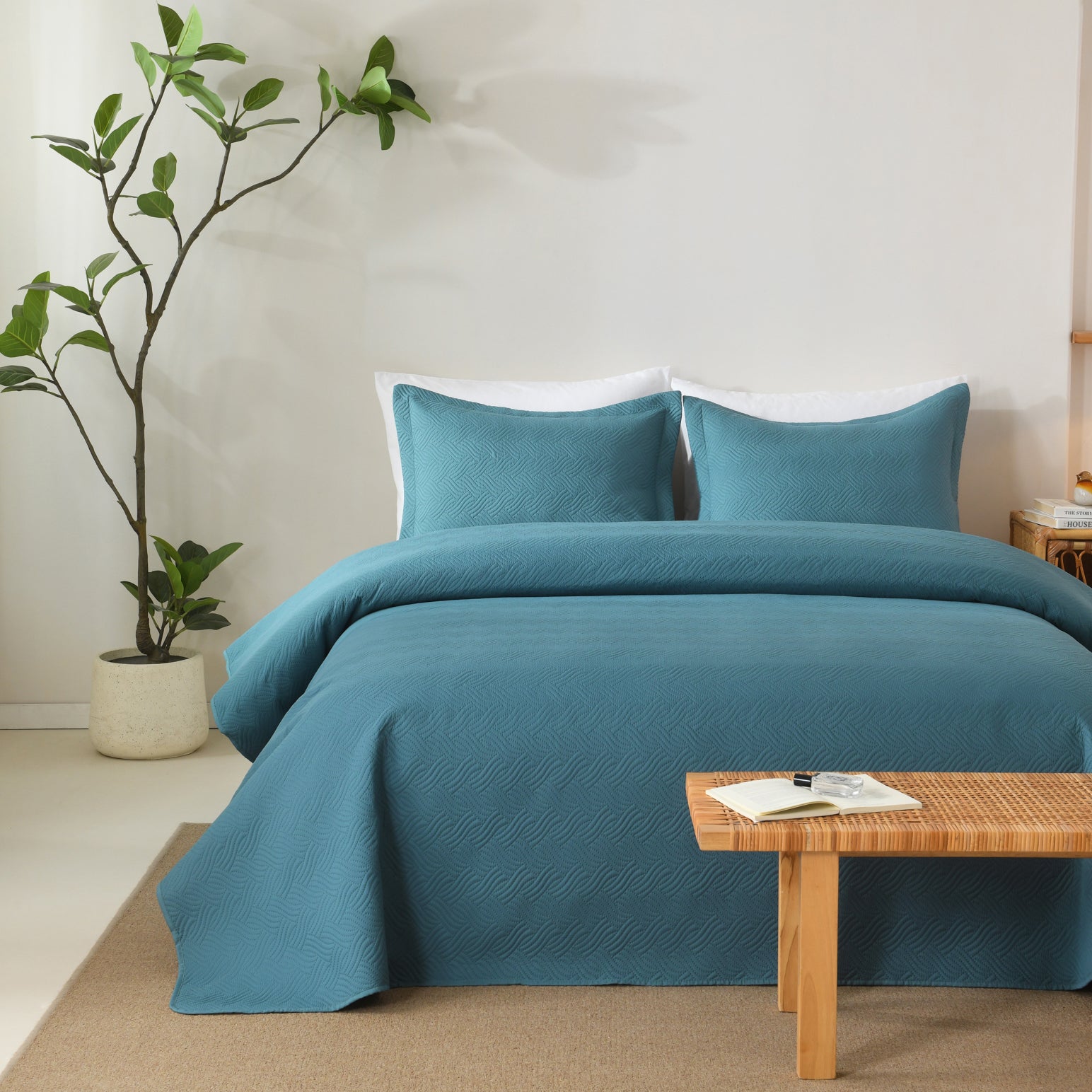 100% Polyester Ultrasonic Quilted Lightweight Quilt Bedspread Set