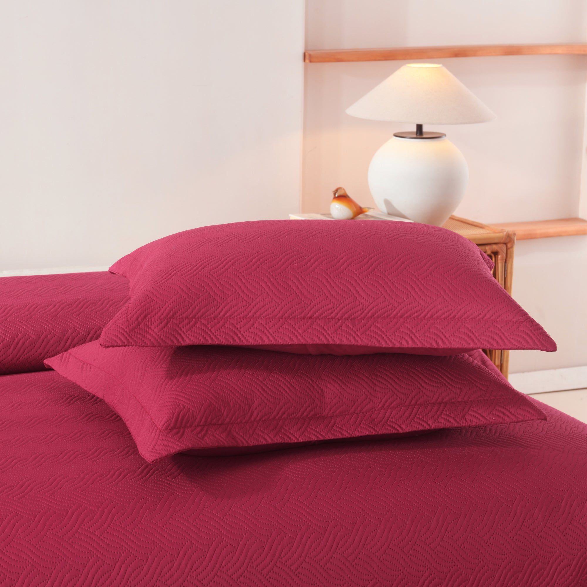 100% Polyester Ultrasonic Quilted Lightweight Quilt Bedspread Set