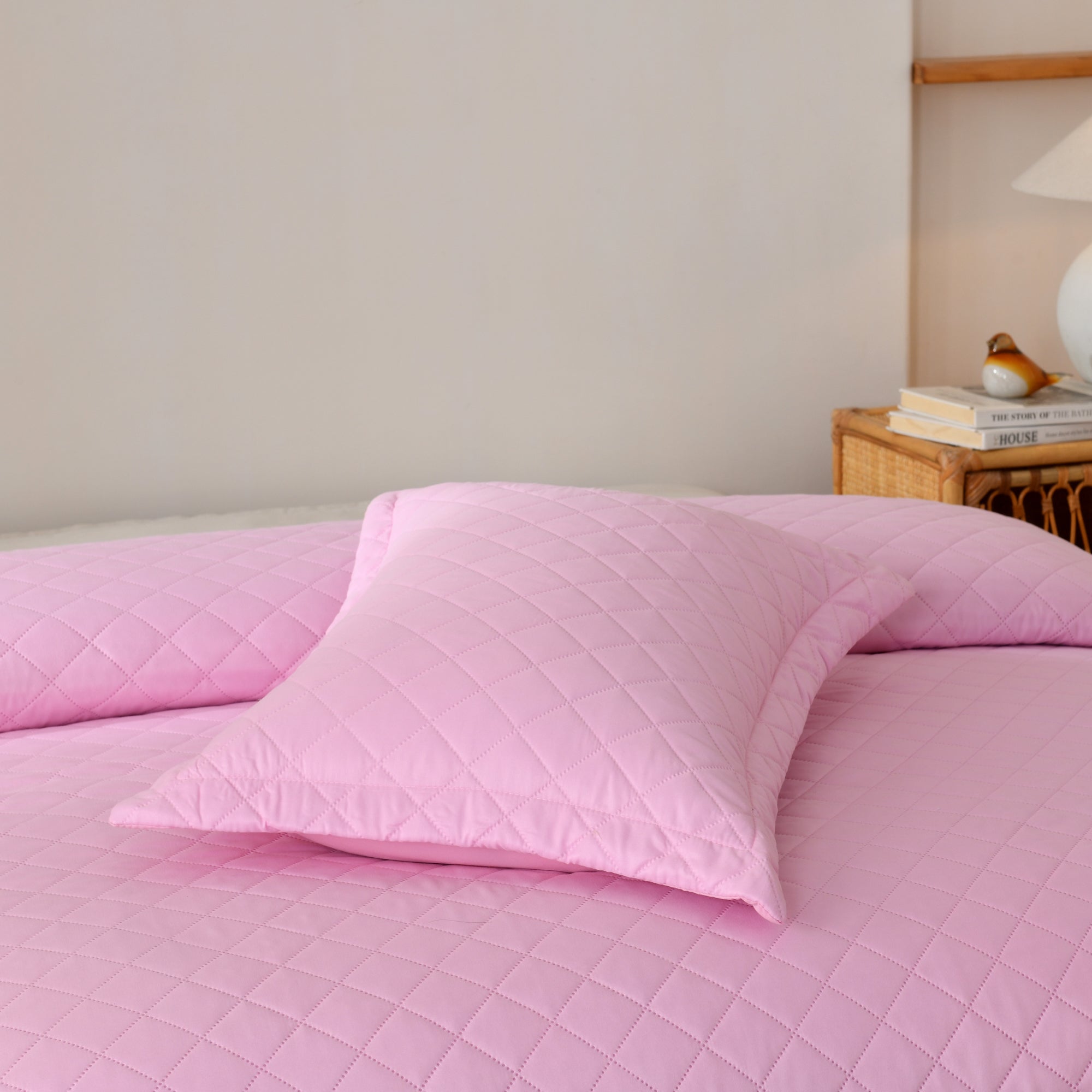 100% Polyester Ultrasonic Quilted Lightweight Quilt Bedspread Set