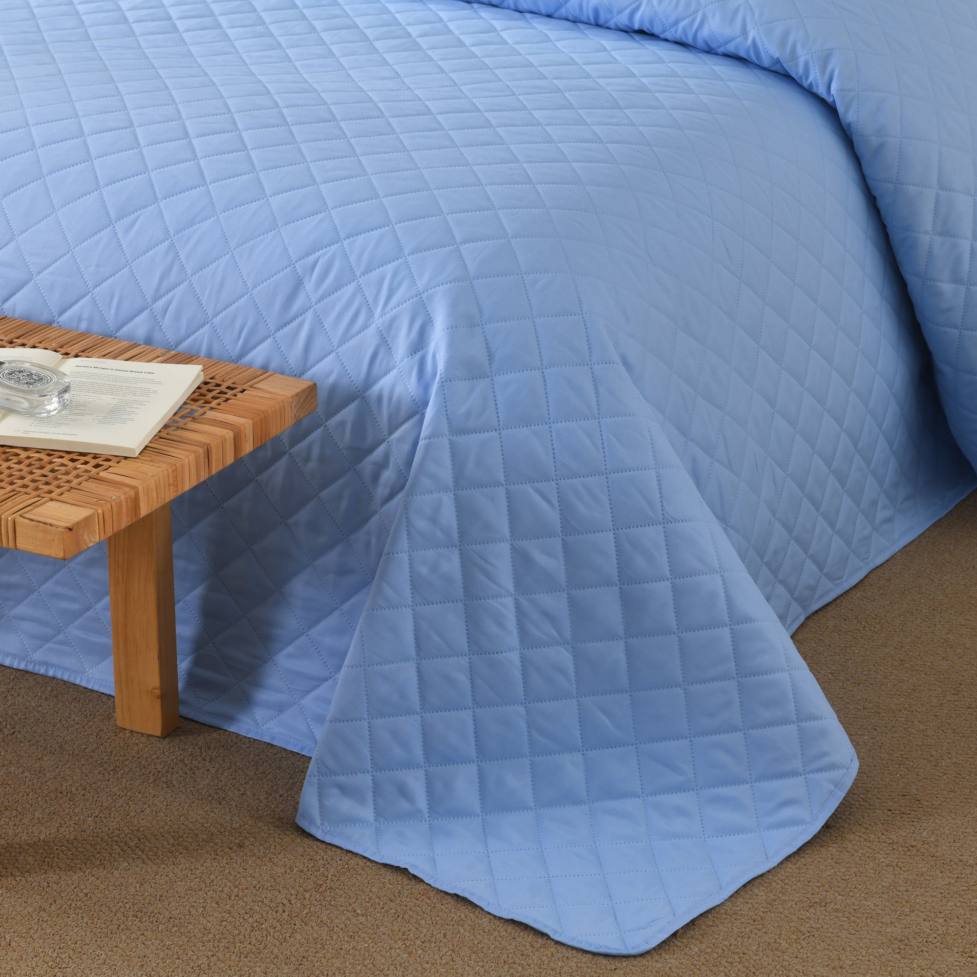 100% Polyester Ultrasonic Quilted Lightweight Quilt Bedspread Set