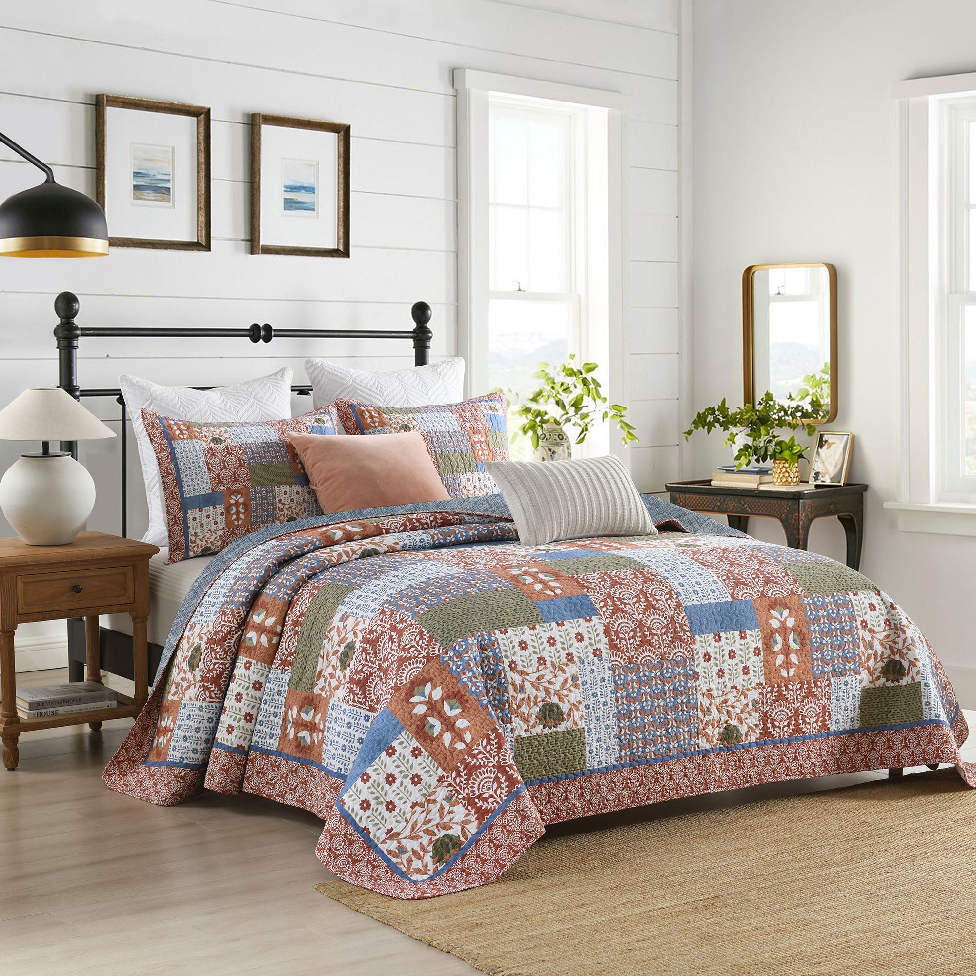 3 Piece Vintage Floral Patchwork Quilt Set Bedspread BY212