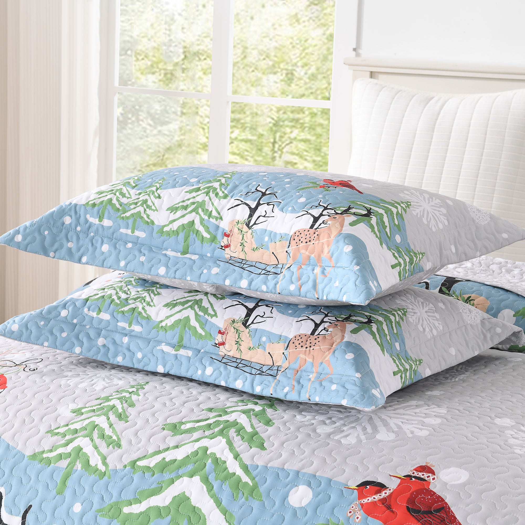 3 Piece Reversible Winter Wonderland Christmas Quilt Bedspread Set BY215