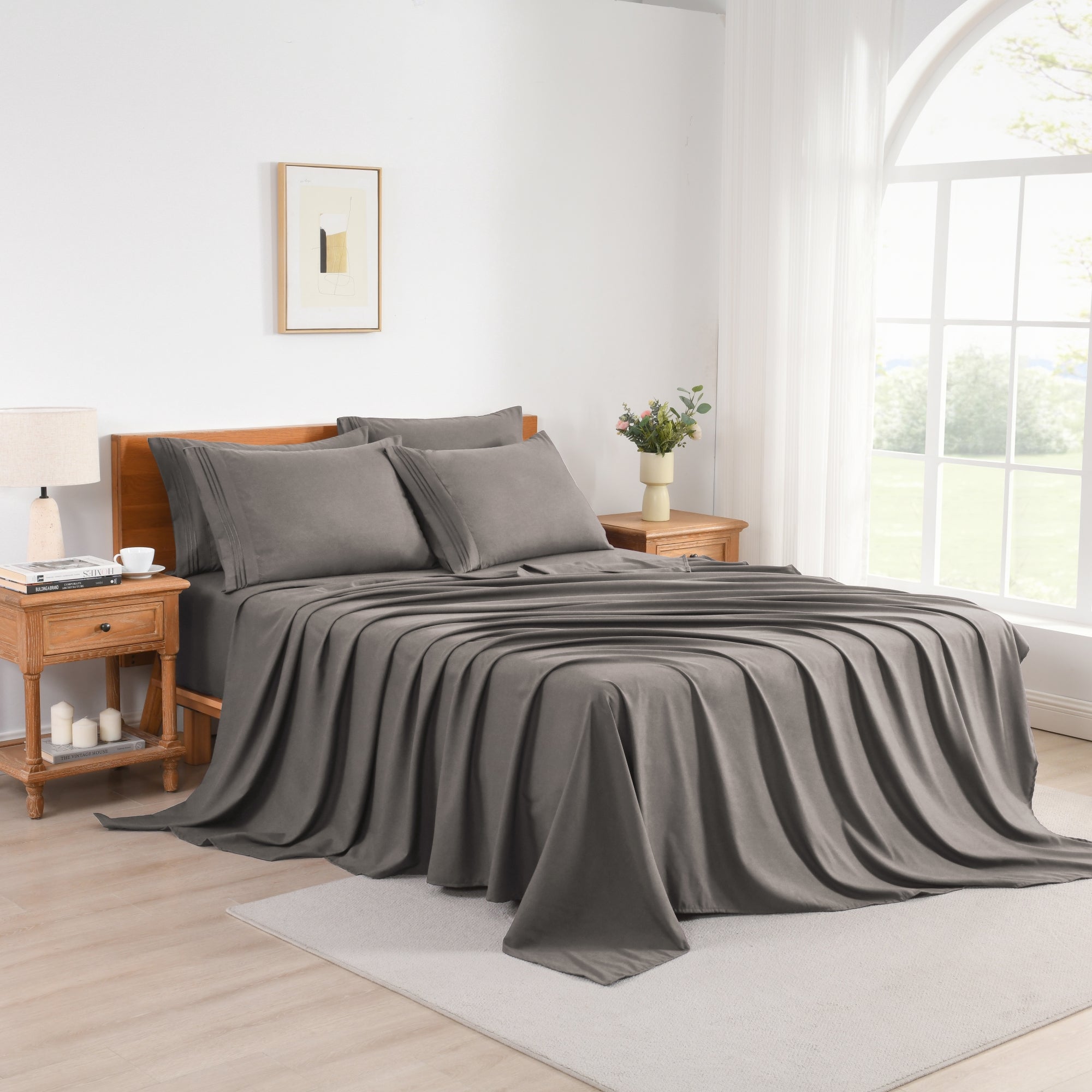 4/6 Piece Soft Solid Embroidered Bed Sheet Set