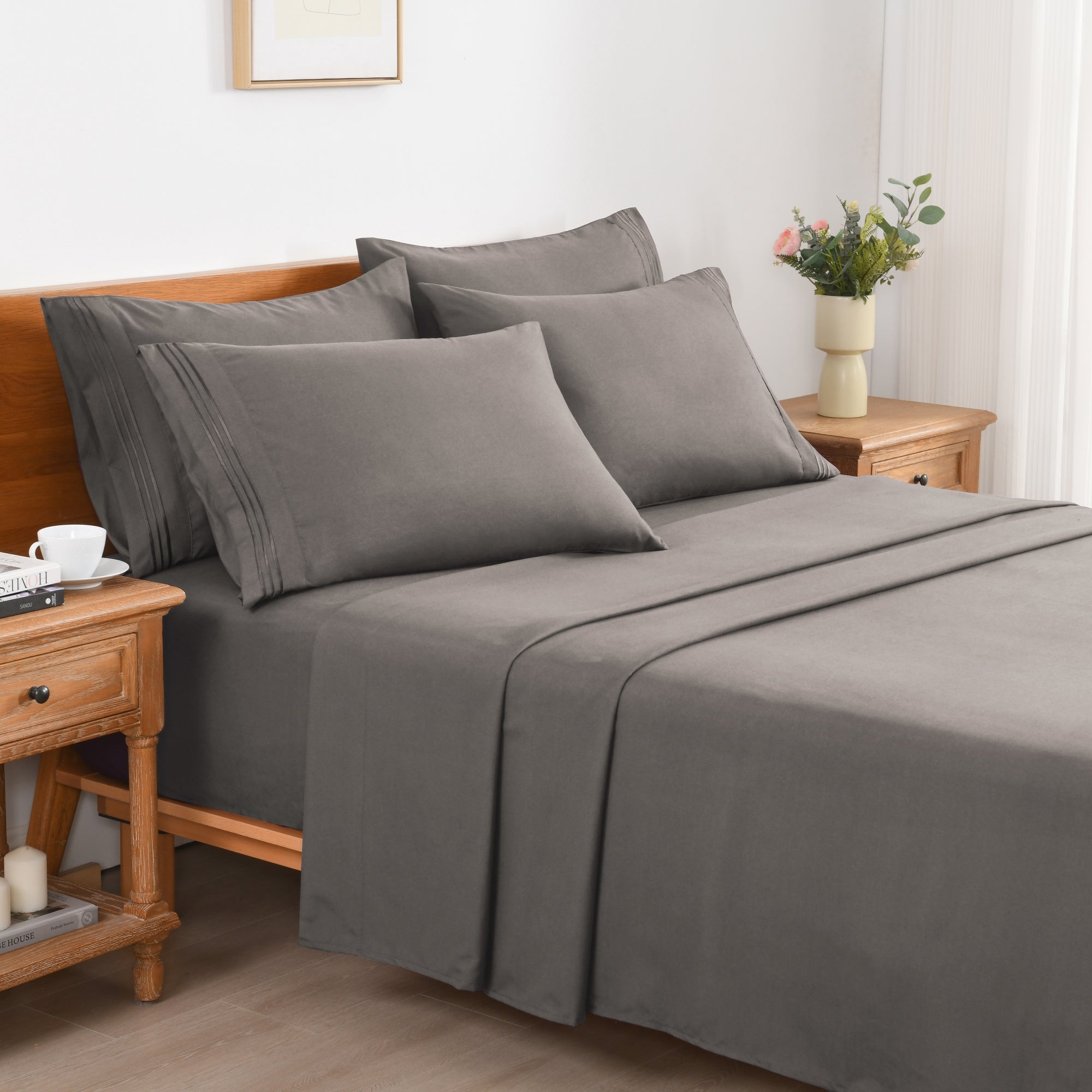 4/6 Piece Soft Solid Embroidered Bed Sheet Set