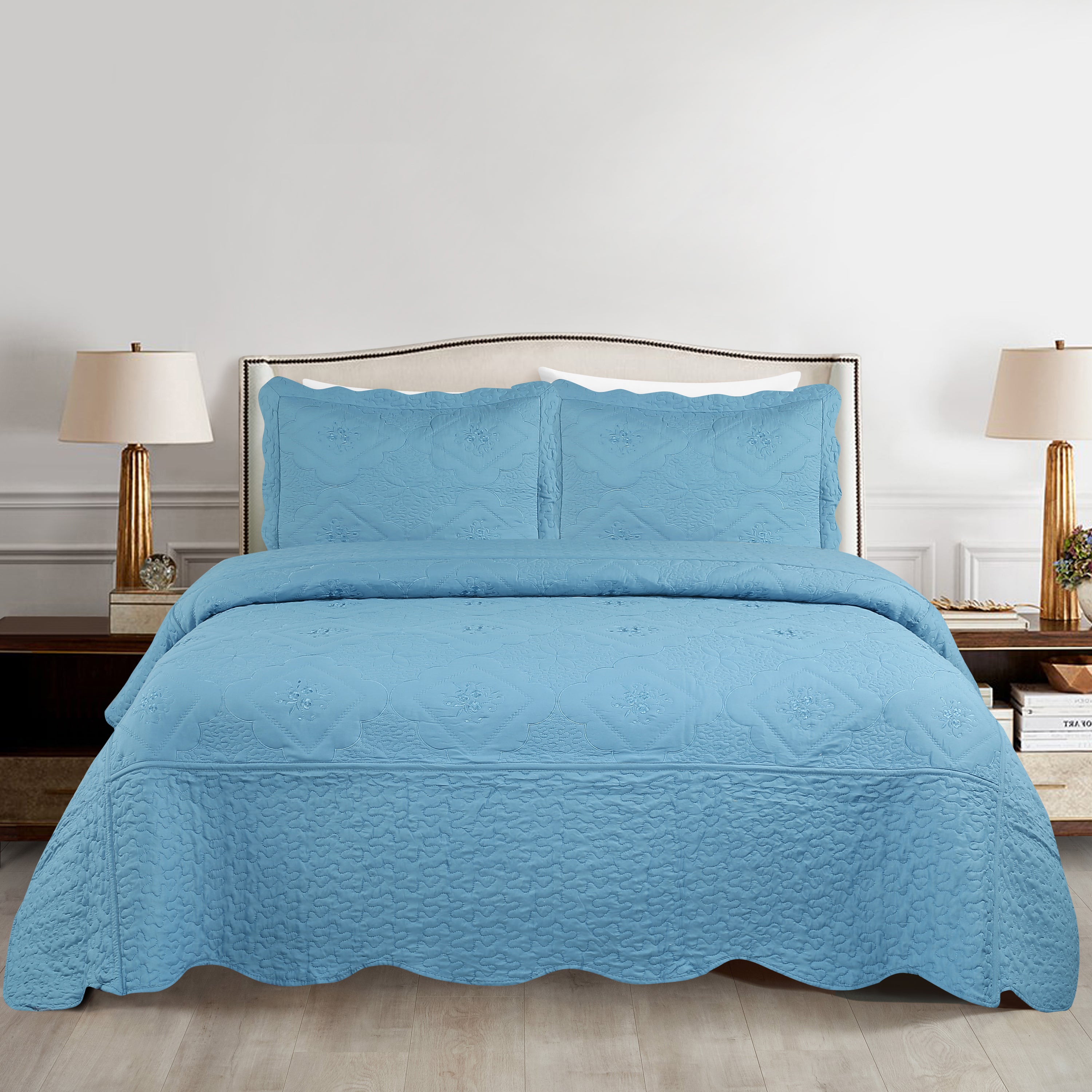 3 Piece Floral Embroidered Quilted Bedspread Set