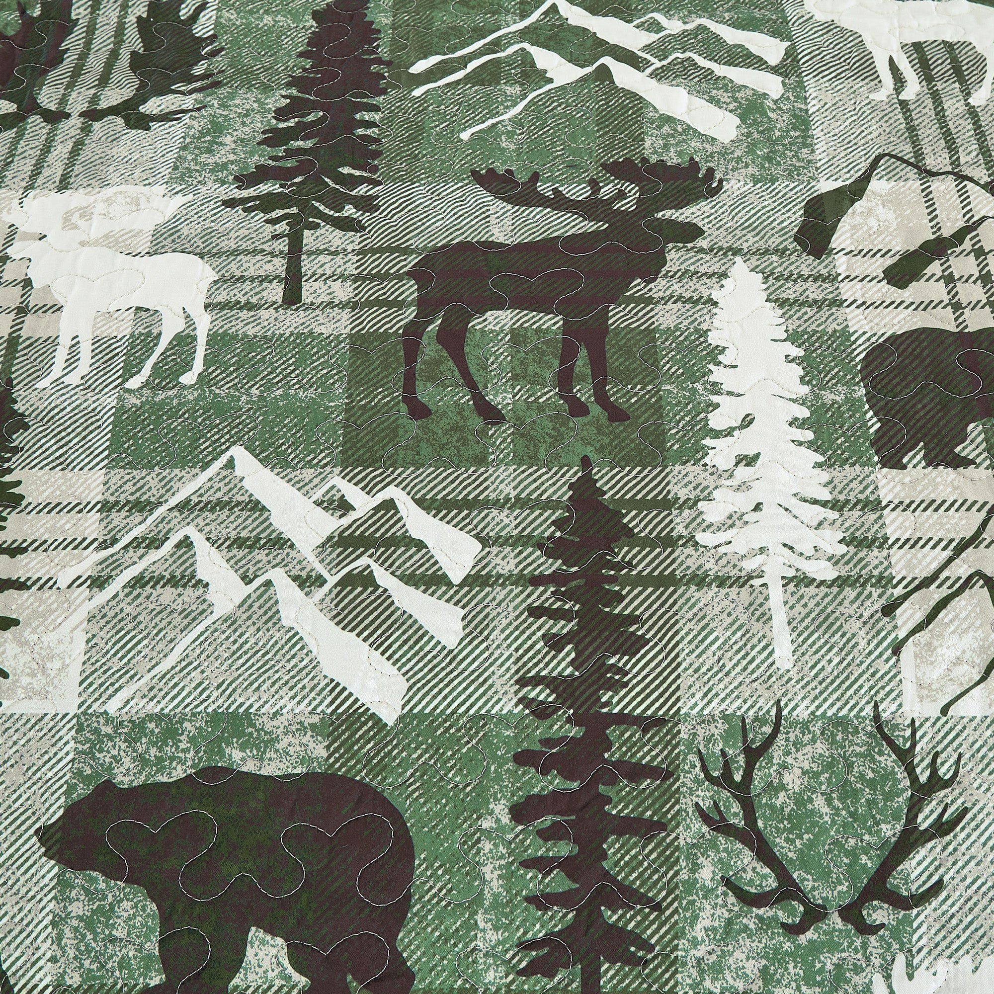 3 Piece Rustic Wildlife Reversible Polyester Quilt Bedspread Set