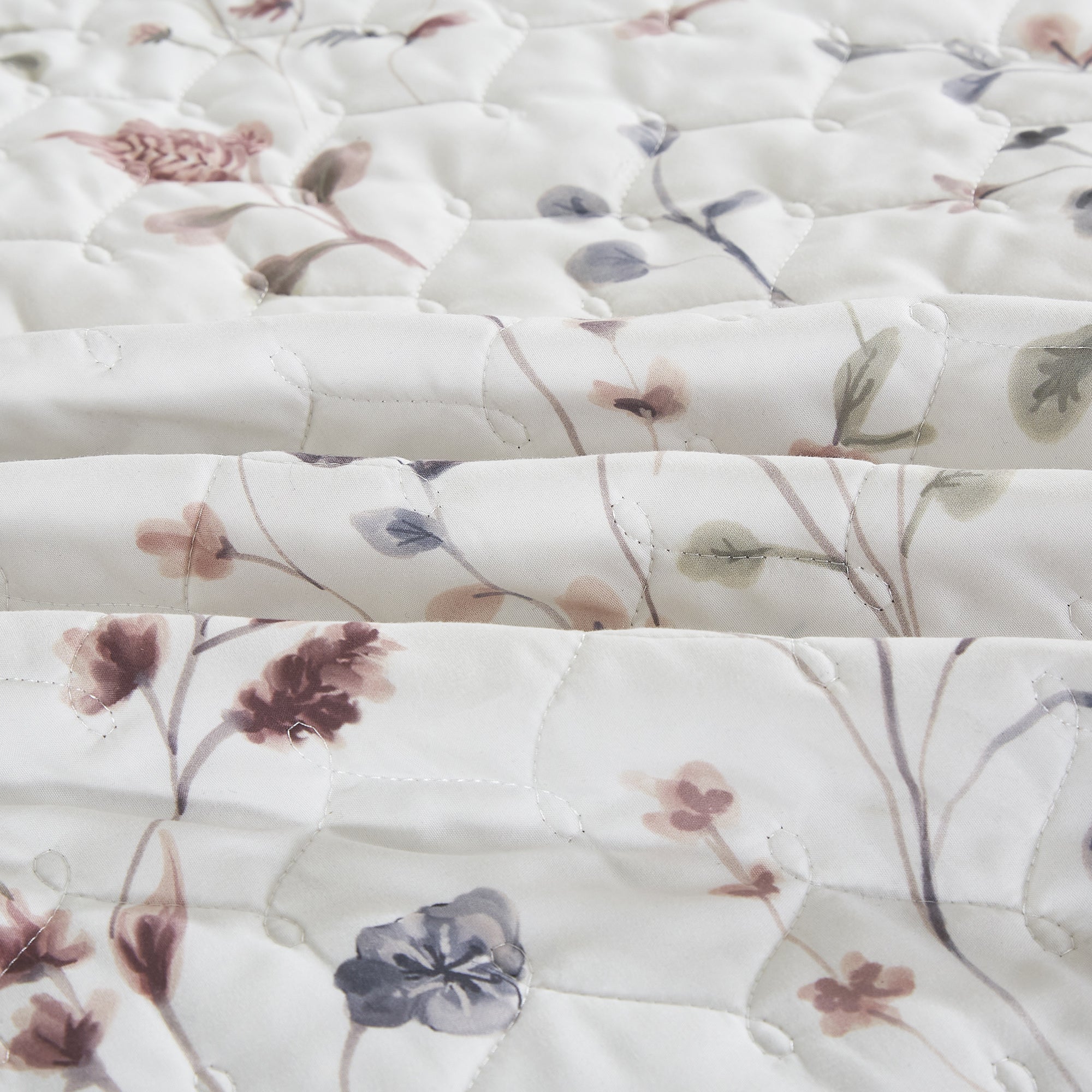 3 Piece Lightweight Quilt Bedspread Set Reversible Floral Botanical
