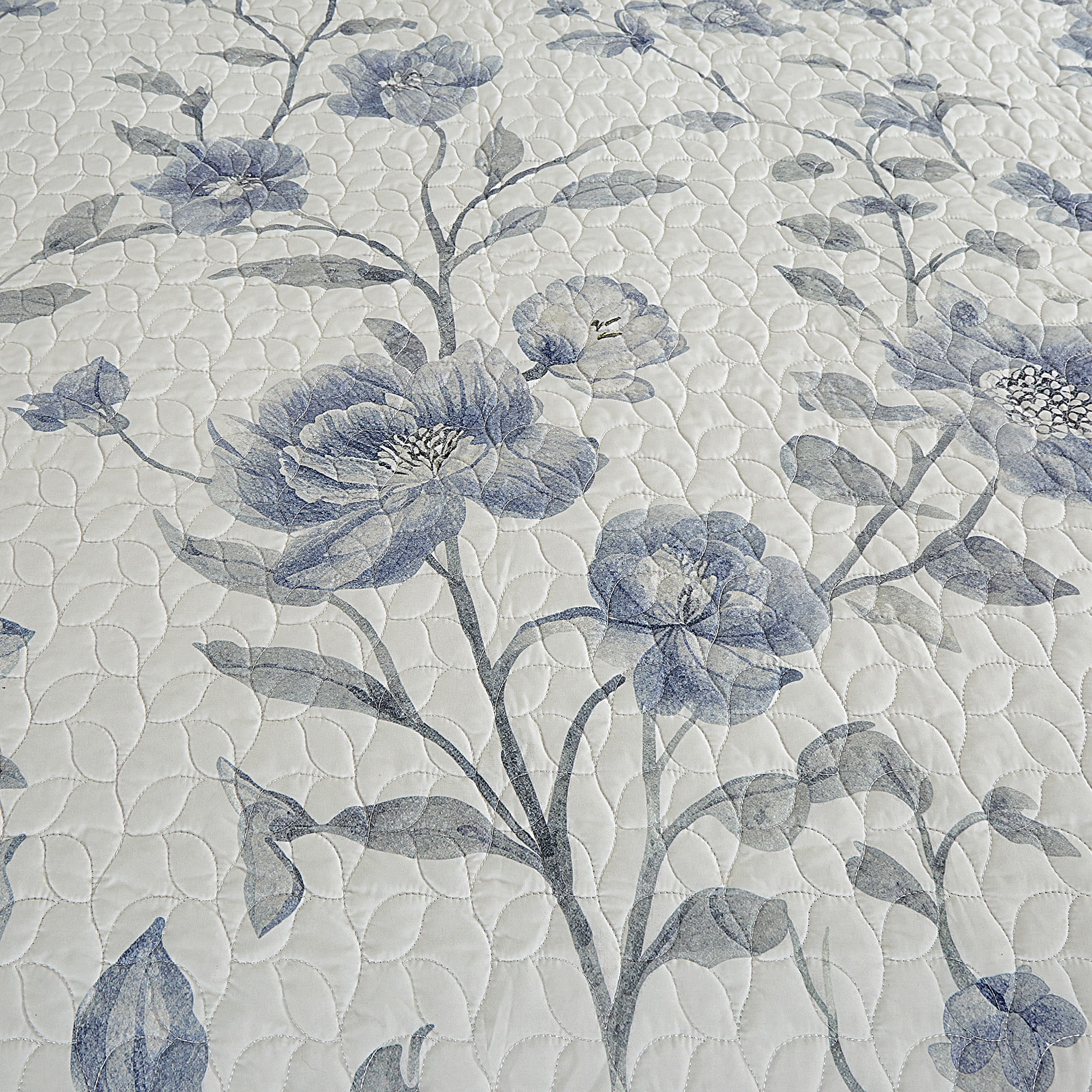 3 Piece Lightweight Quilt Bedspread Set Reversible Floral Botanical