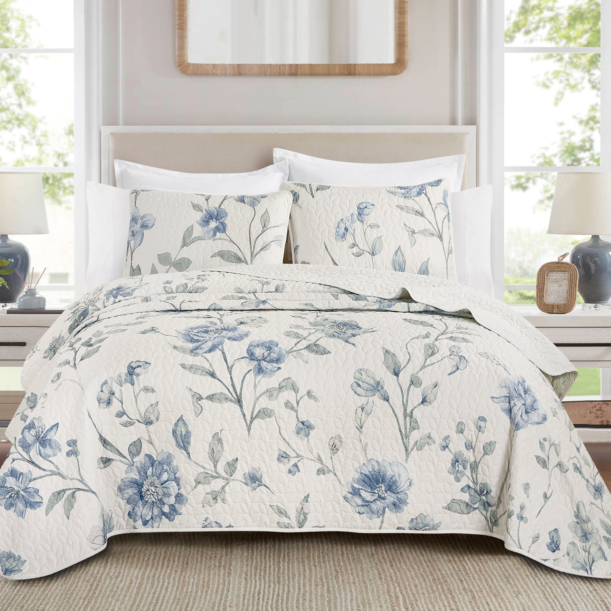 3 Piece Lightweight Quilt Bedspread Set Reversible Floral Botanical