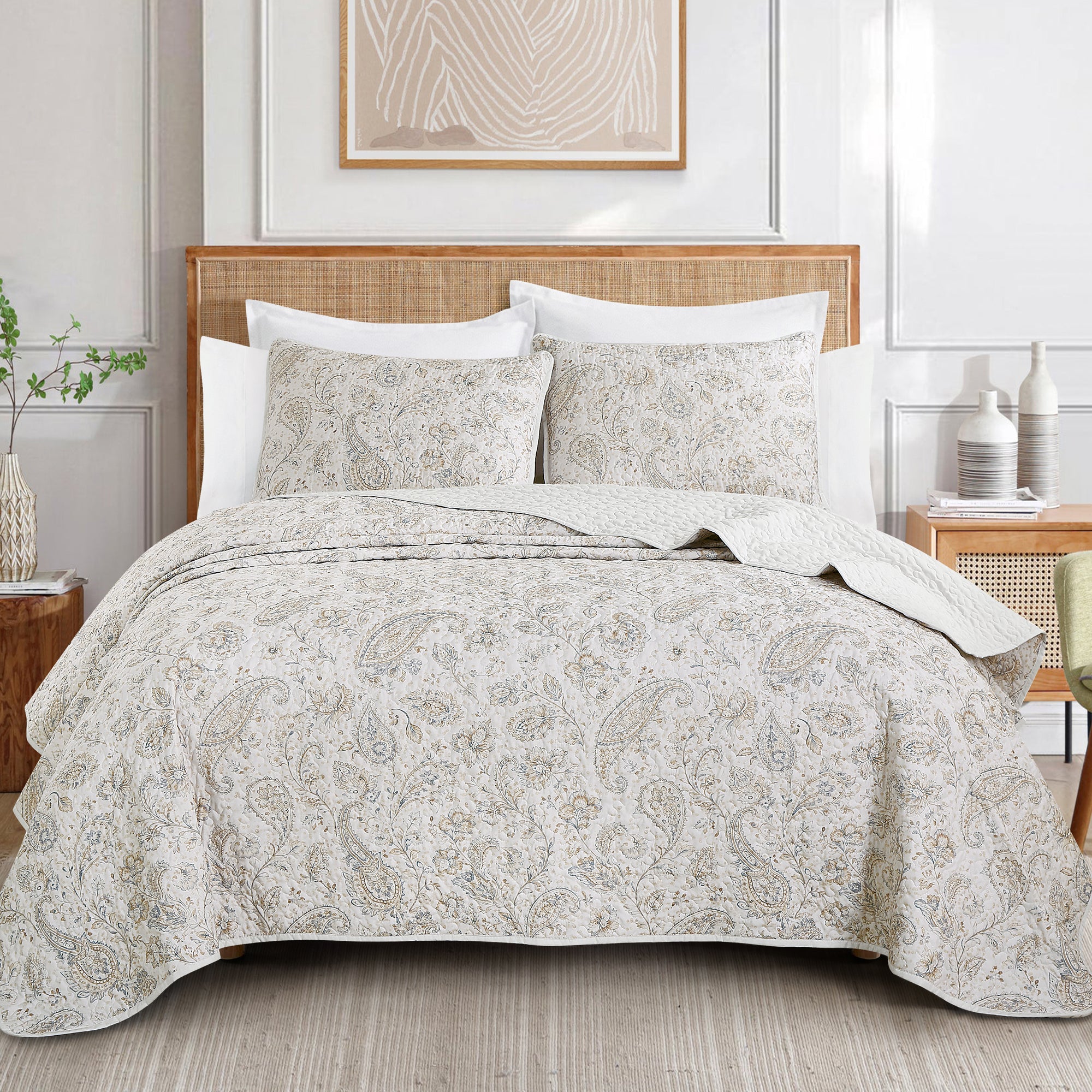 3 Piece Lightweight Quilt Bedspread Set Reversible Floral Botanical