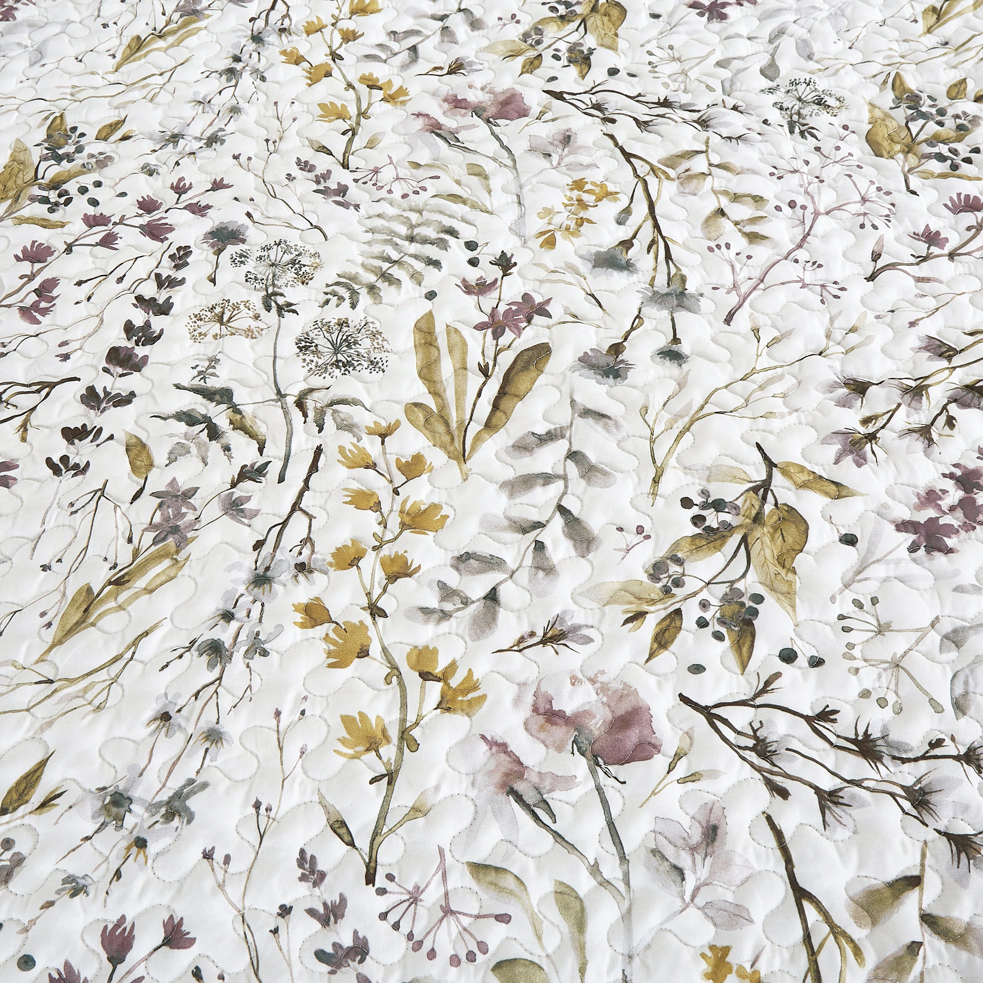 3 Piece Lightweight Quilt Bedspread Set Reversible Floral Botanical