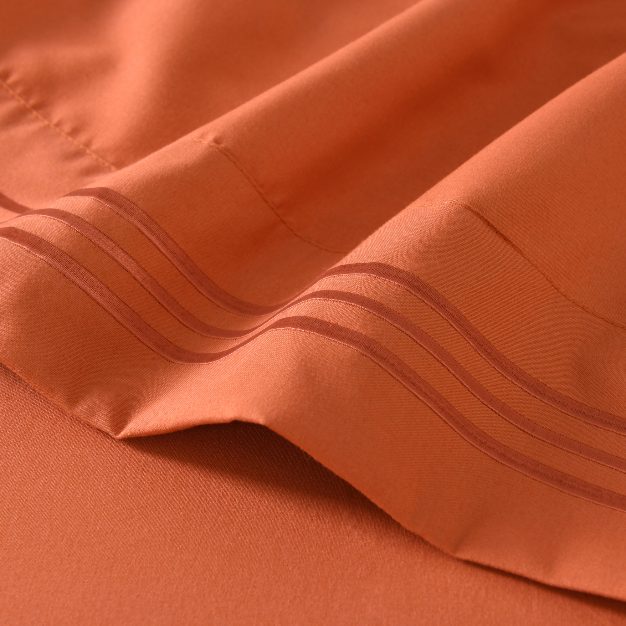 4/6 Piece Soft Solid Embroidered Bed Sheet Set