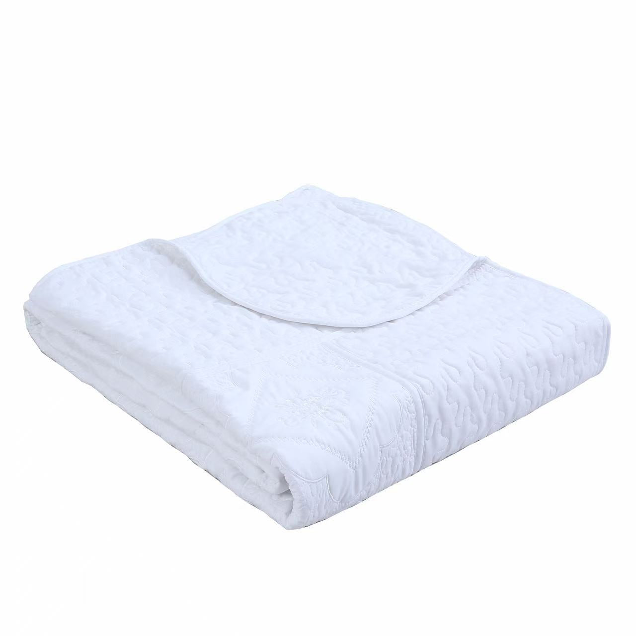 3 Piece Floral Embroidered Quilted Bedspread Set