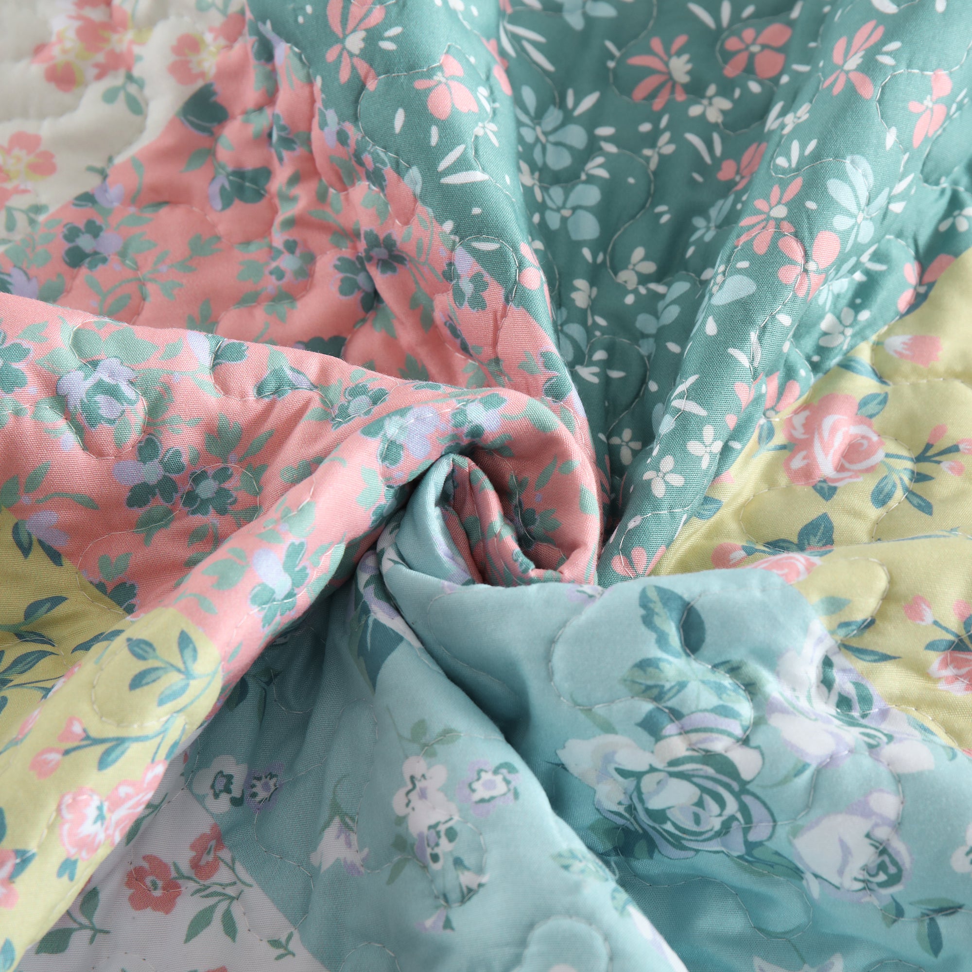 3 Piece Printed Quilt Bedspread Set Bedding Coverlet Set Lily