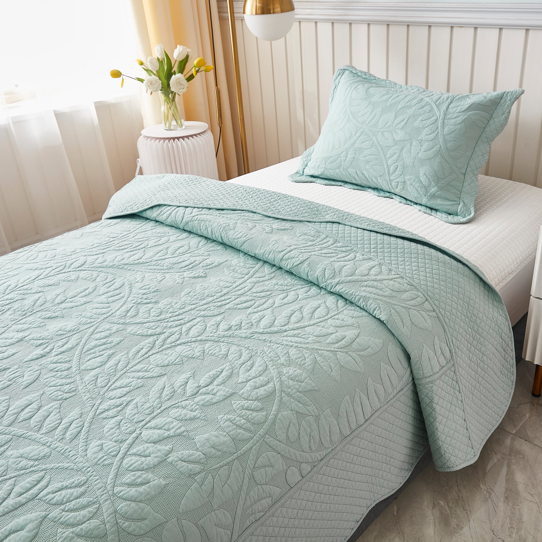 3-Piece 100% Cotton Oversized Bedspread Set Coverlet Set Lightweight Quilt Set Embroidery Farmhouse Bedding Set T