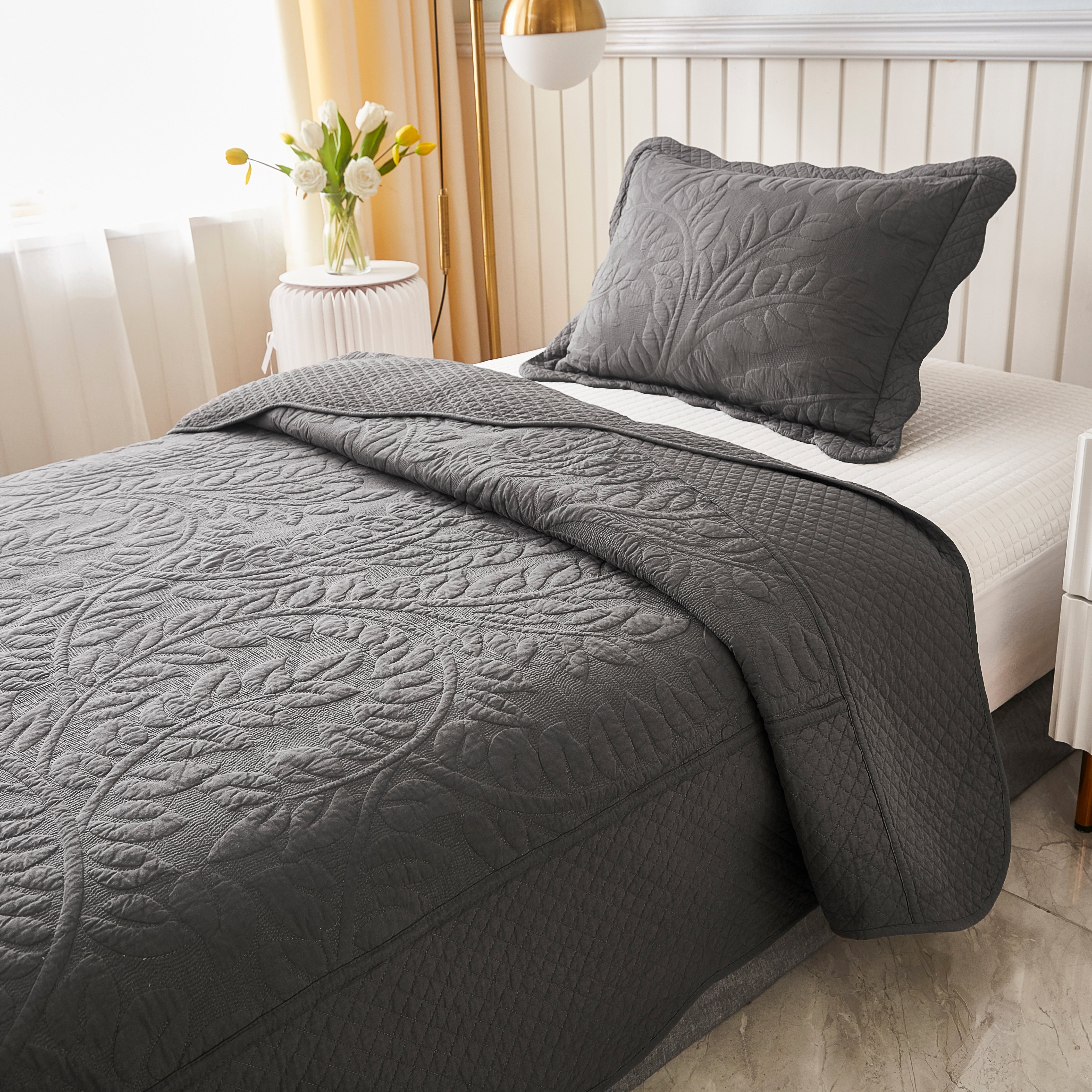 3 Piece 100% Cotton Quilt Set, Oversized Quilted Bedspread T