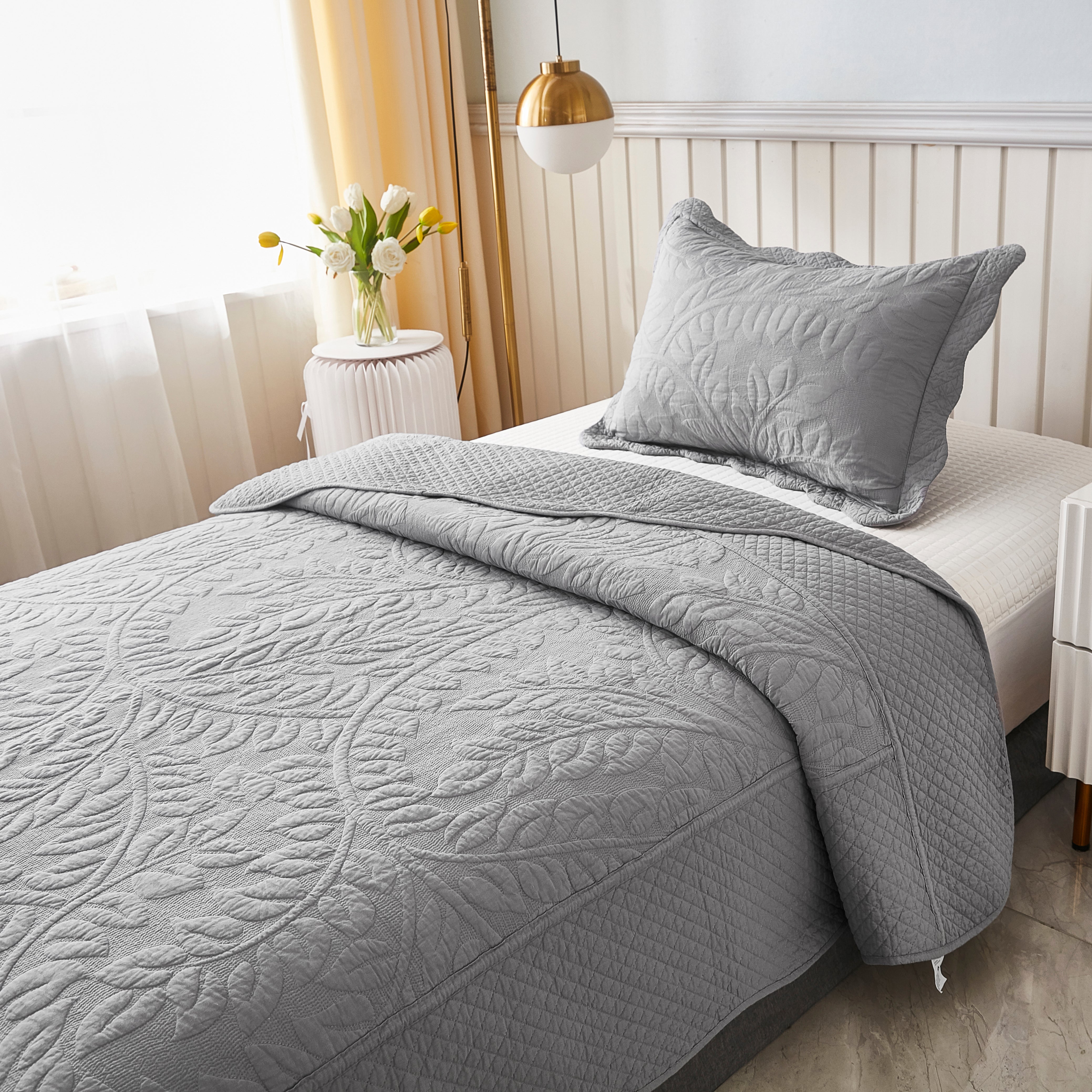 3 Piece 100% Cotton Quilt Set, Oversized Quilted Bedspread T