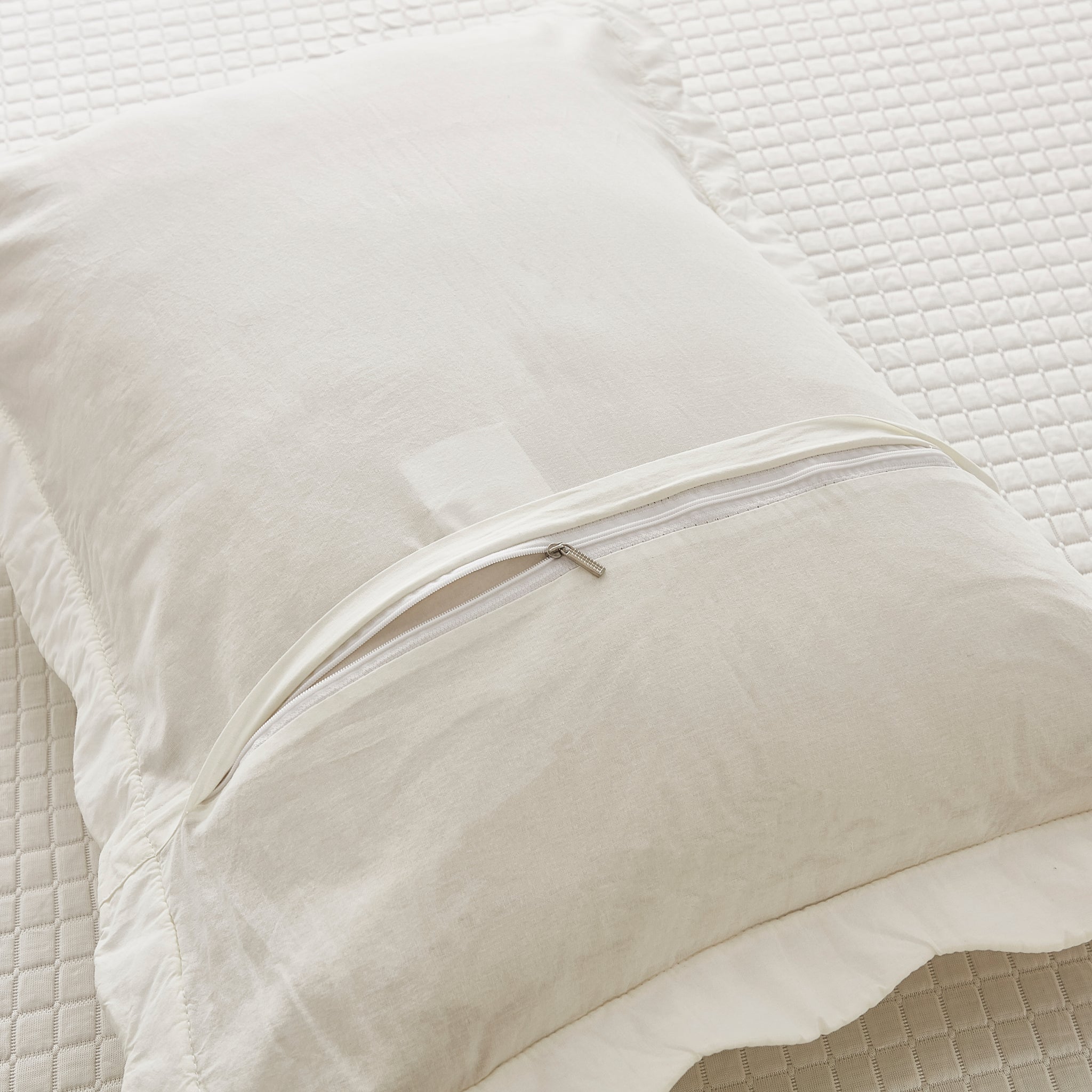 2-Piece 100% Cotton Quilted Pillow Shams Embroidered Farmhouse Pillow Shams