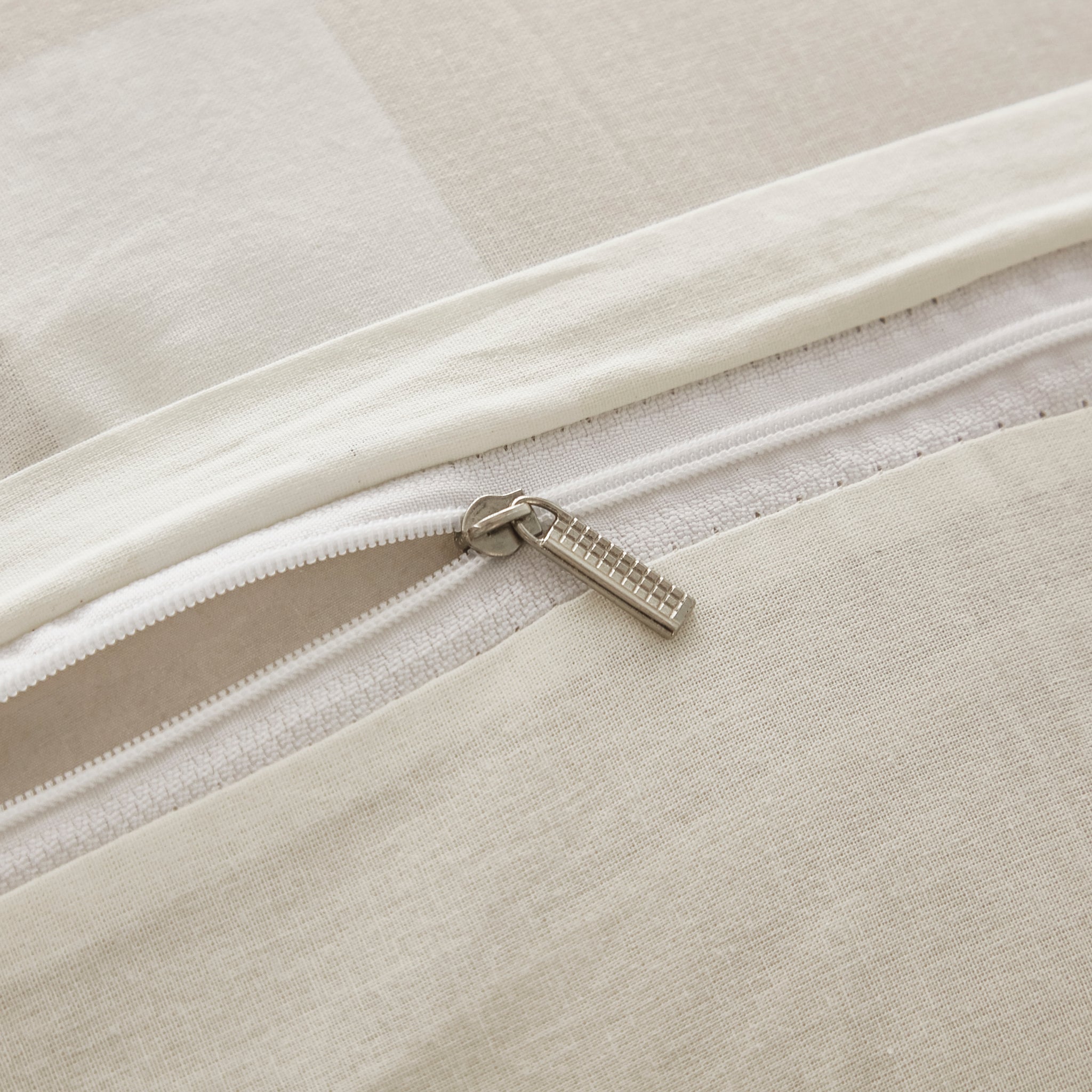 2-Piece 100% Cotton Quilted Pillow Shams Embroidered Farmhouse Pillow Shams