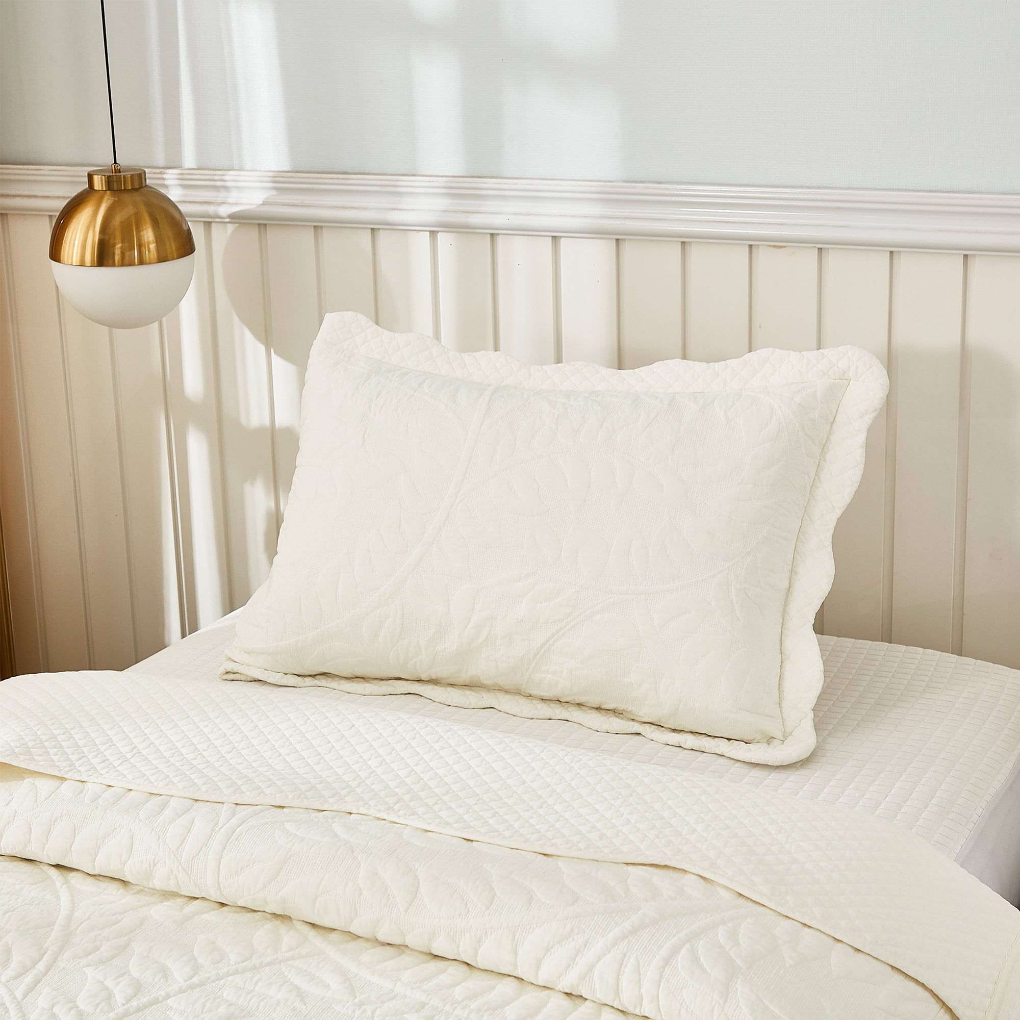 3 Piece 100% Cotton Quilt Set, Oversized Quilted Bedspread T