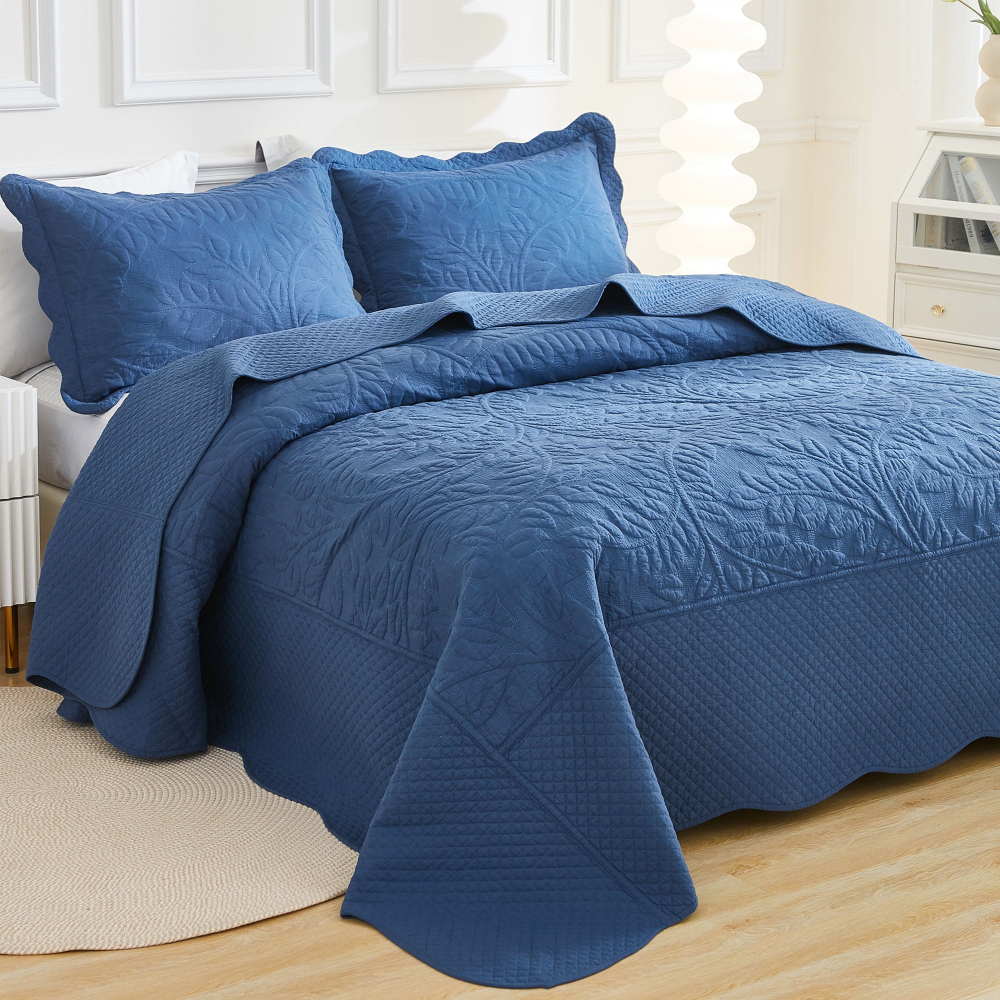 3-Piece 100% Cotton Oversized Bedspread Set Coverlet Set Lightweight Quilt Set Embroidery Farmhouse Bedding Set T