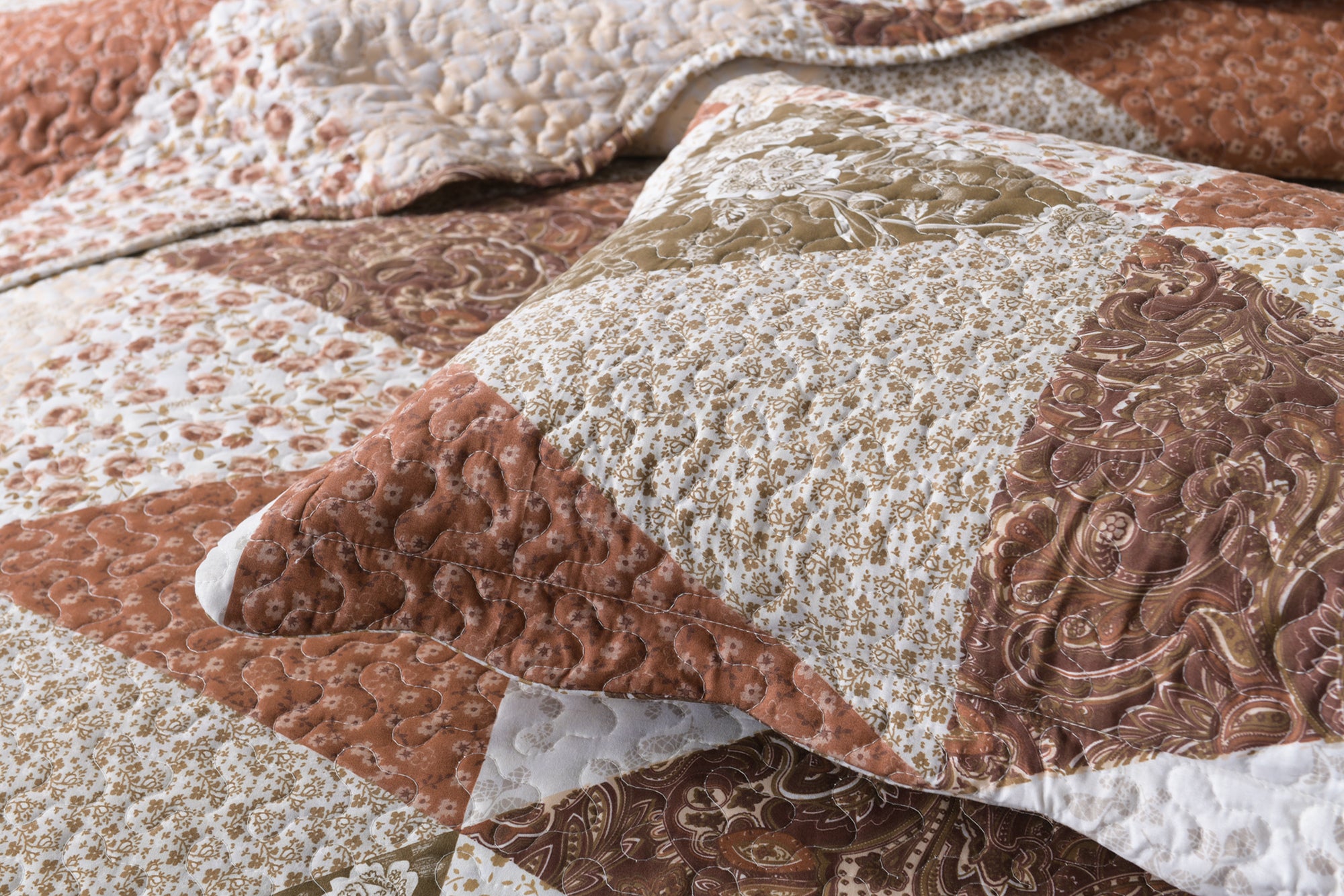 3 Piece Printed Quilt Set Lightweight Bedspread Set B74