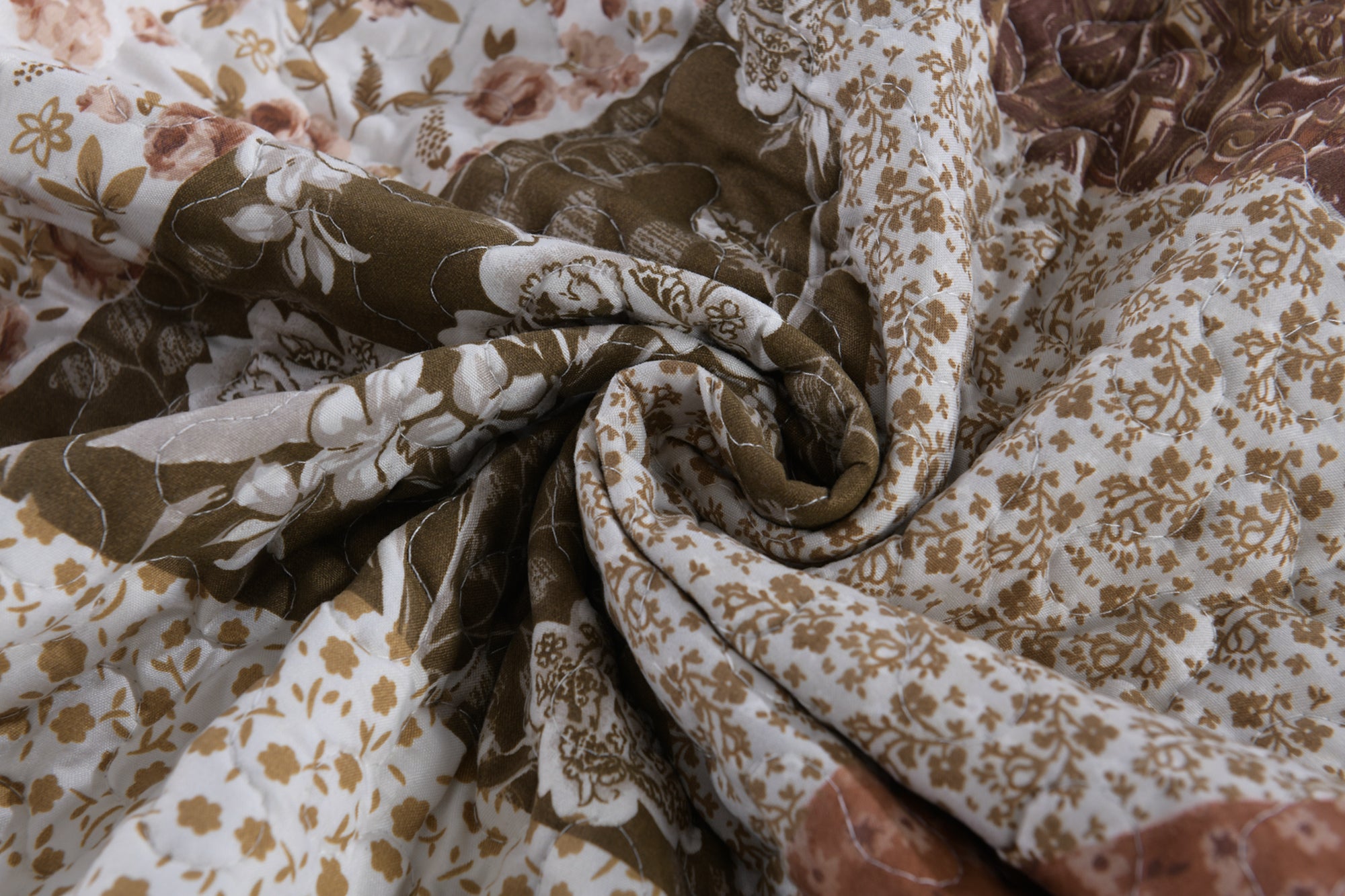 3 Piece Printed Quilt Set Lightweight Bedspread Set B74